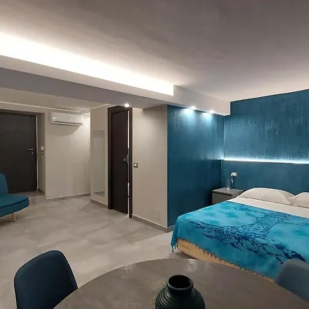 I 3 Principi, Garibaldi 卡塔尼亚