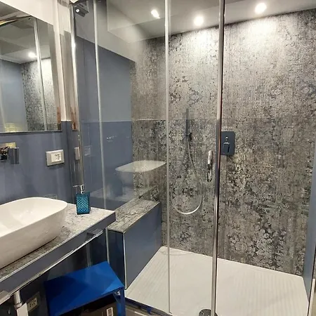 I 3 Principi, Garibaldi 卡塔尼亚